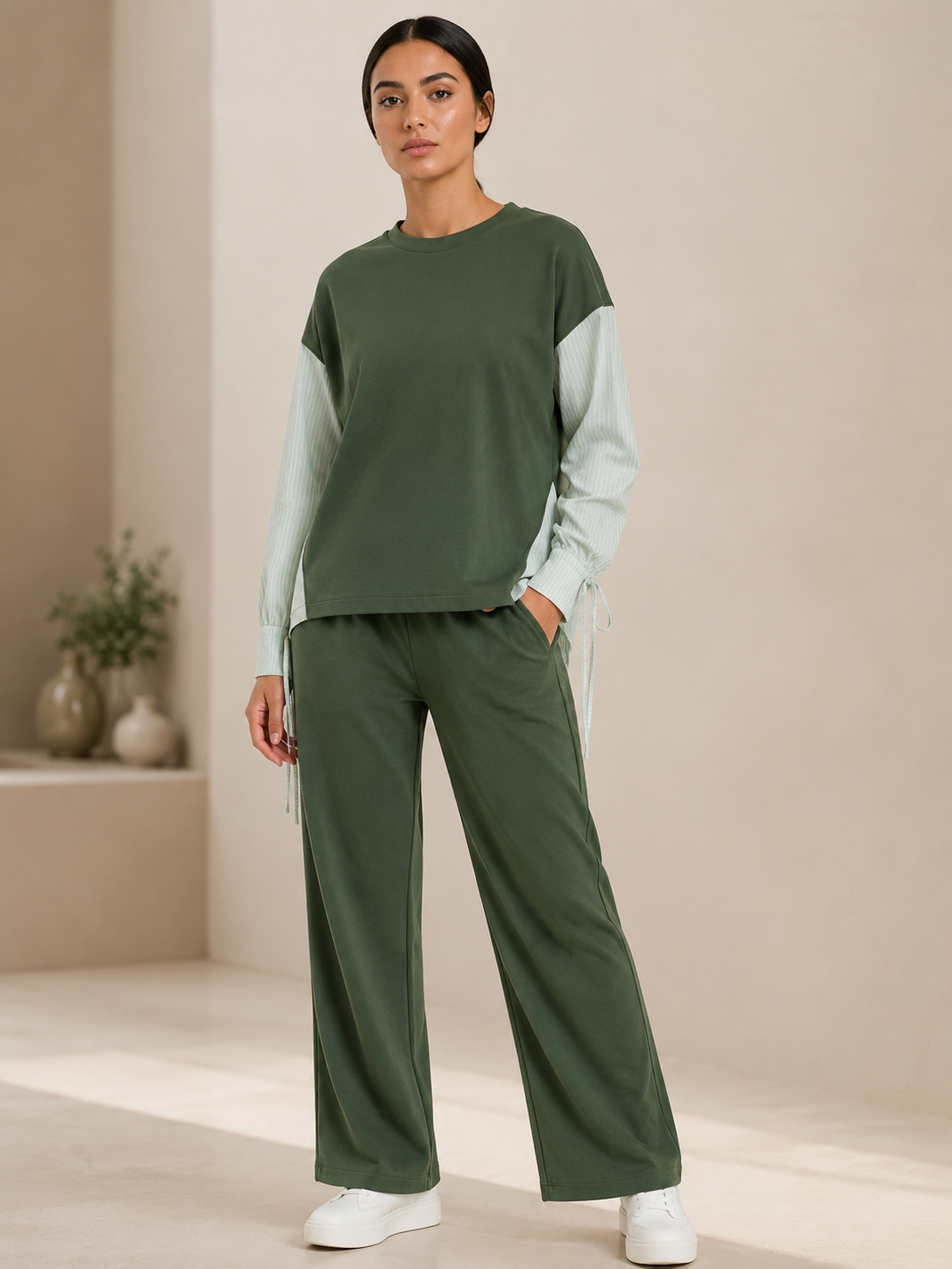 Women’s Modern Two-Piece Set with Mixed Fabric Design