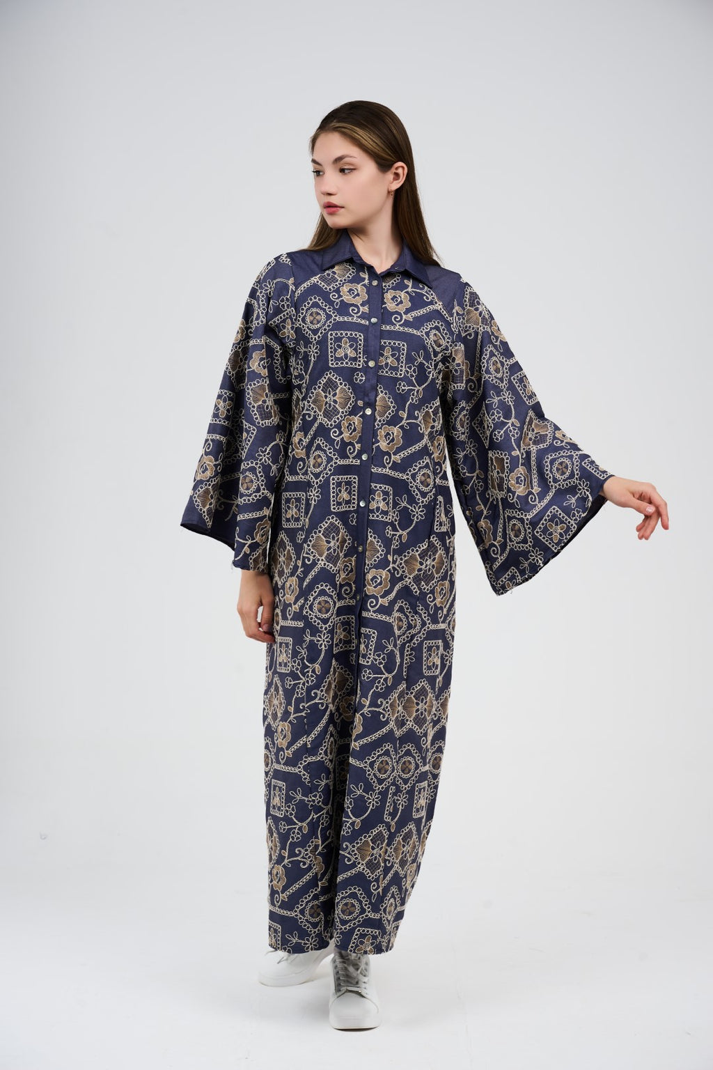 Women’s Embroidery Maxi Shirt Dress/Kaftan with Wide Sleeves & Button Front