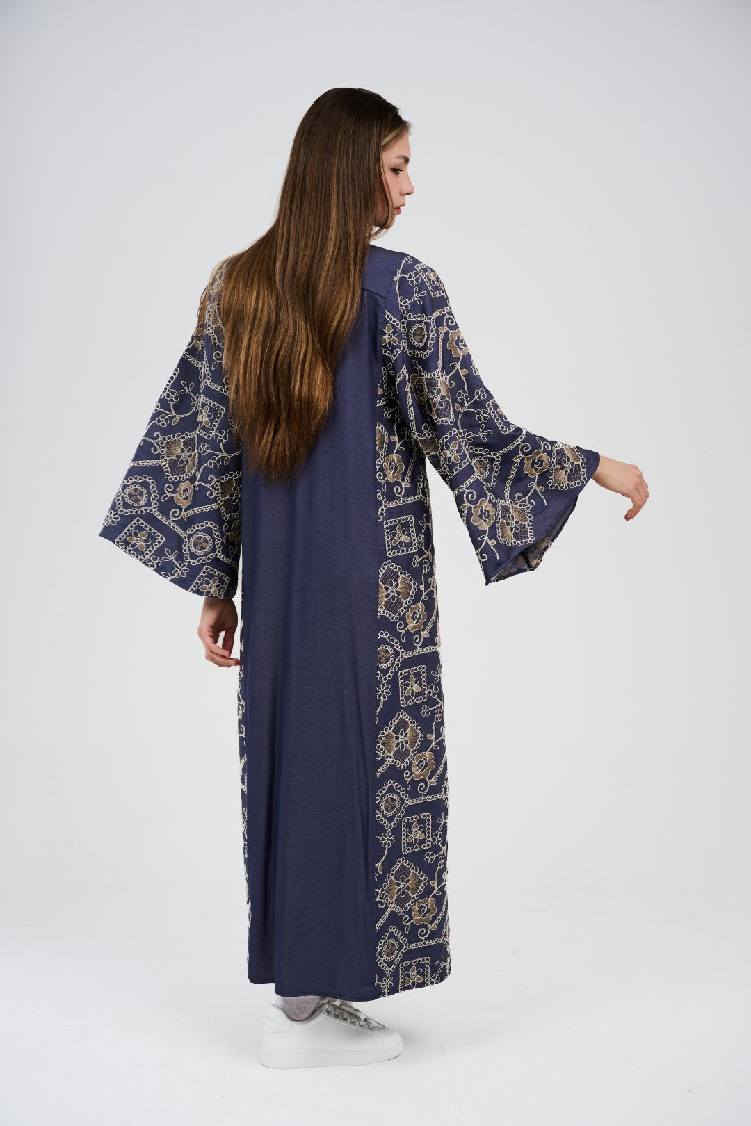 Women’s Embroidery Maxi Shirt Dress/Kaftan with Wide Sleeves & Button Front