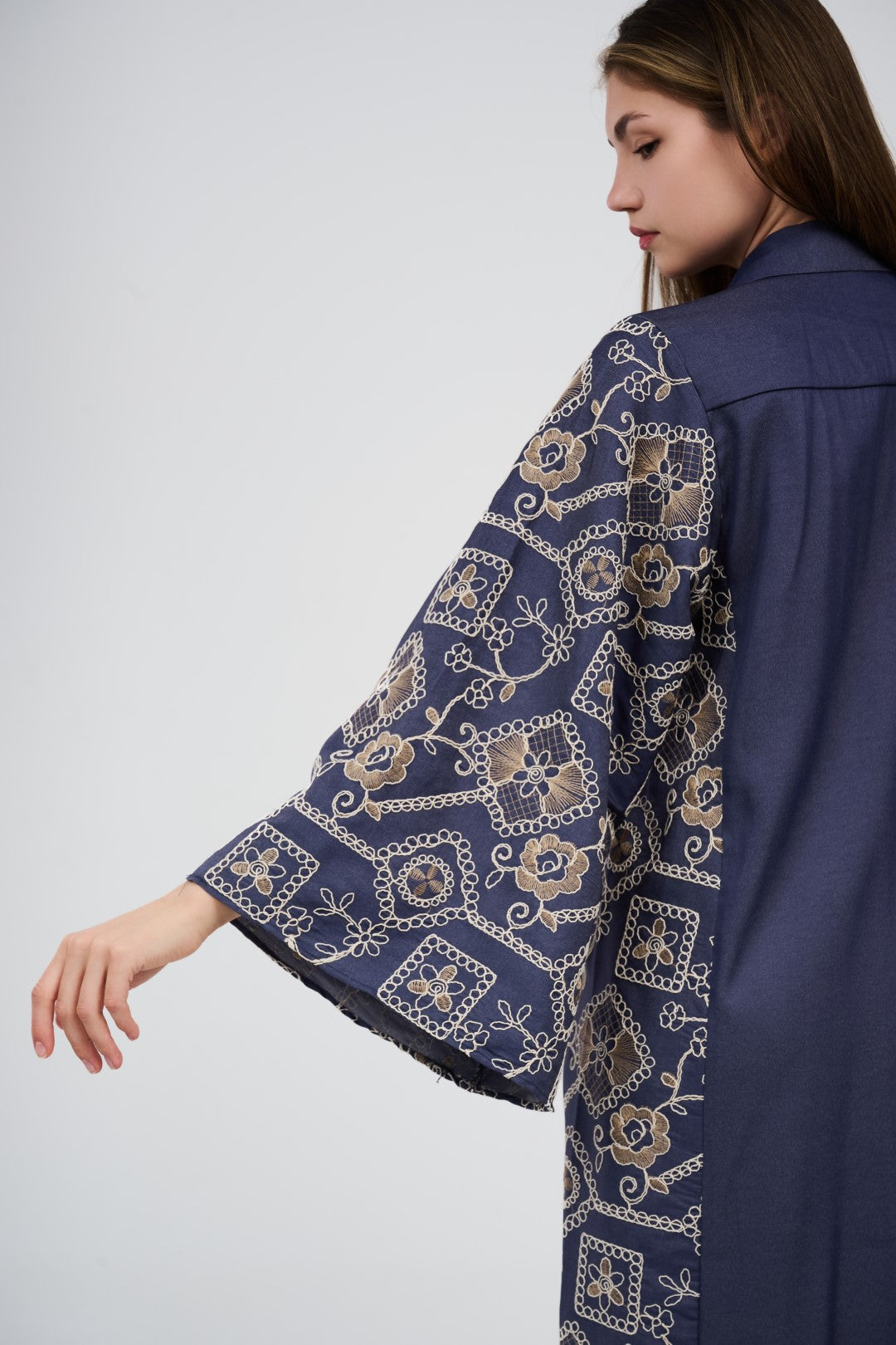 Women’s Embroidery Maxi Shirt Dress/Kaftan with Wide Sleeves & Button Front