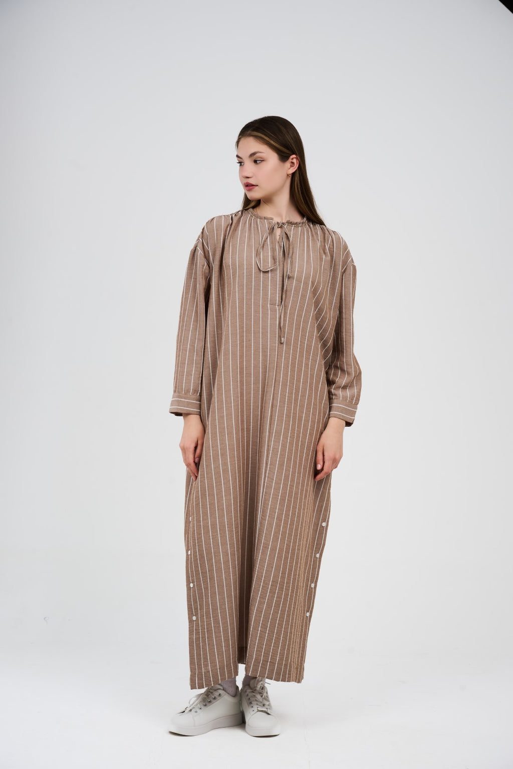 فستان/عباية كتان ماكسي مخطط