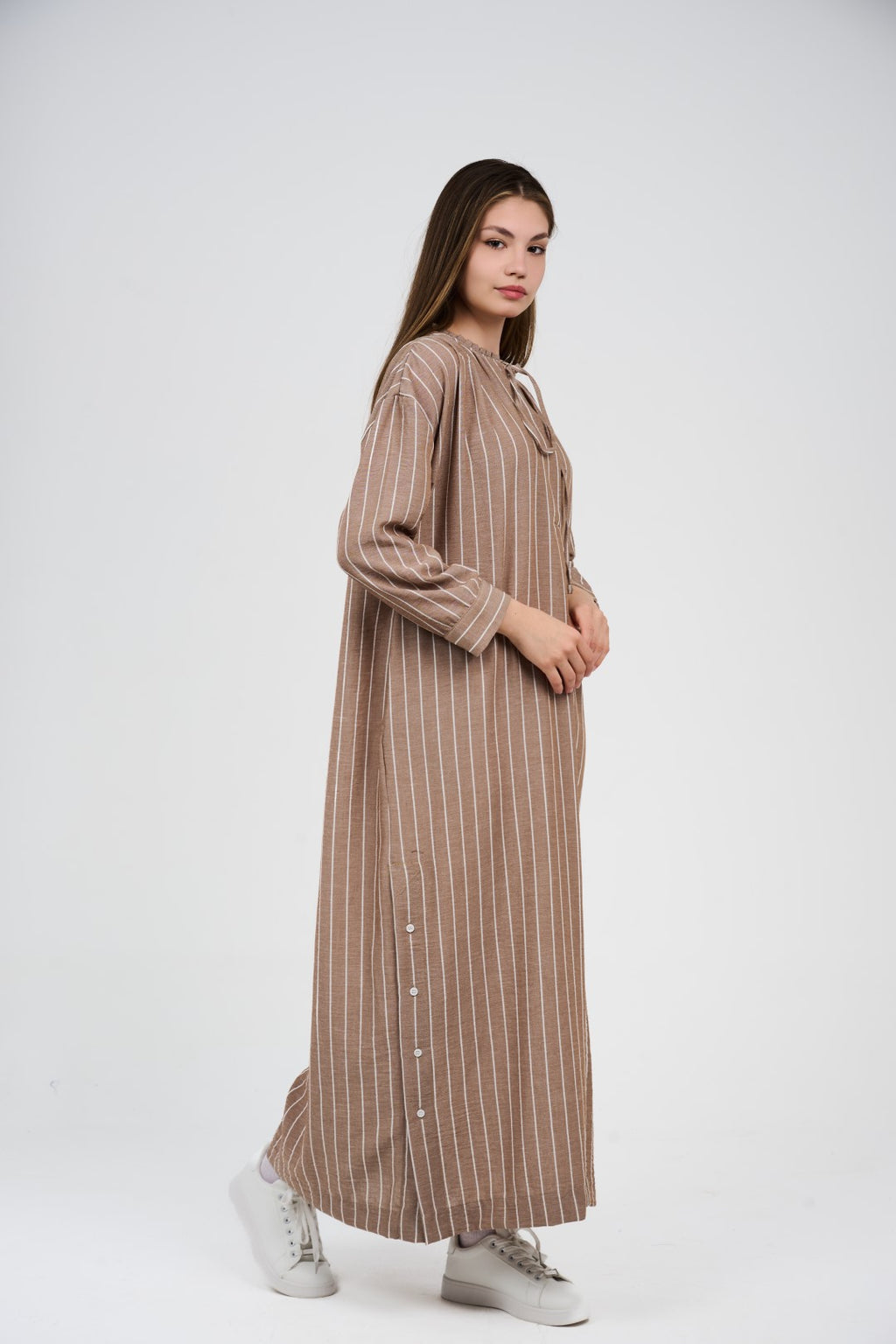 فستان/عباية كتان ماكسي مخطط