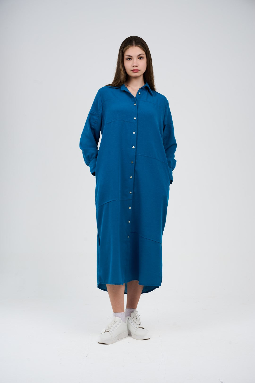 فستان قميص طويل بأزرار أمامية 