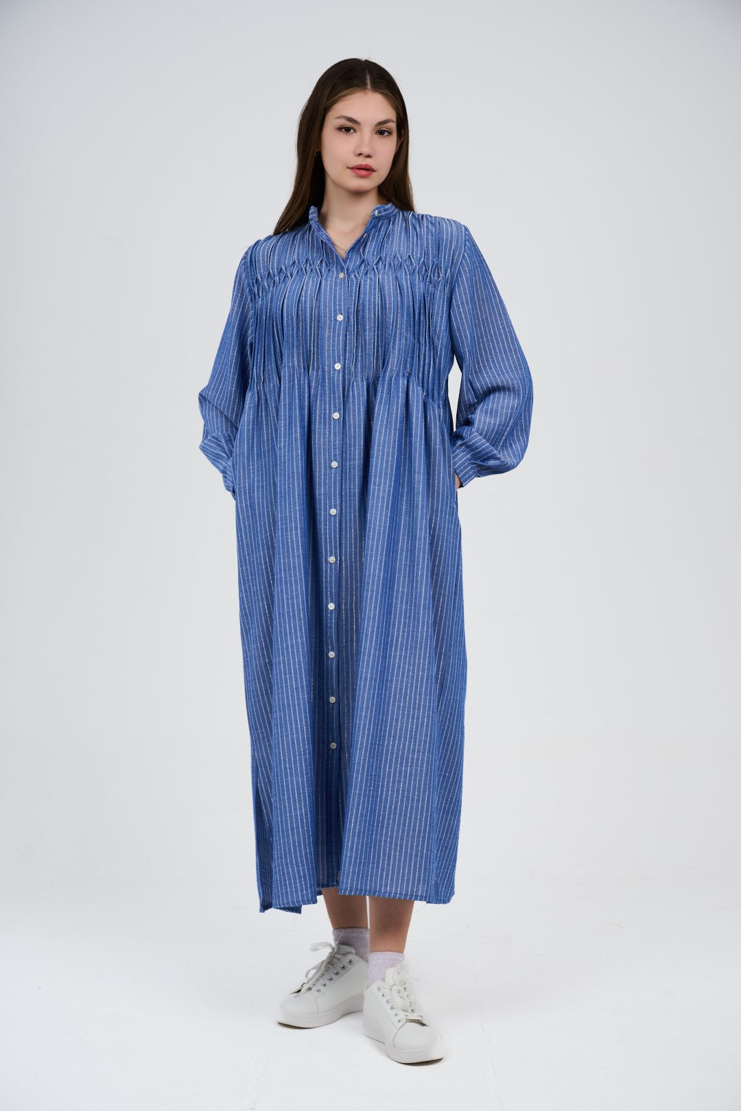 فستان قميص ماكسي مخطط بأزرار أمامية