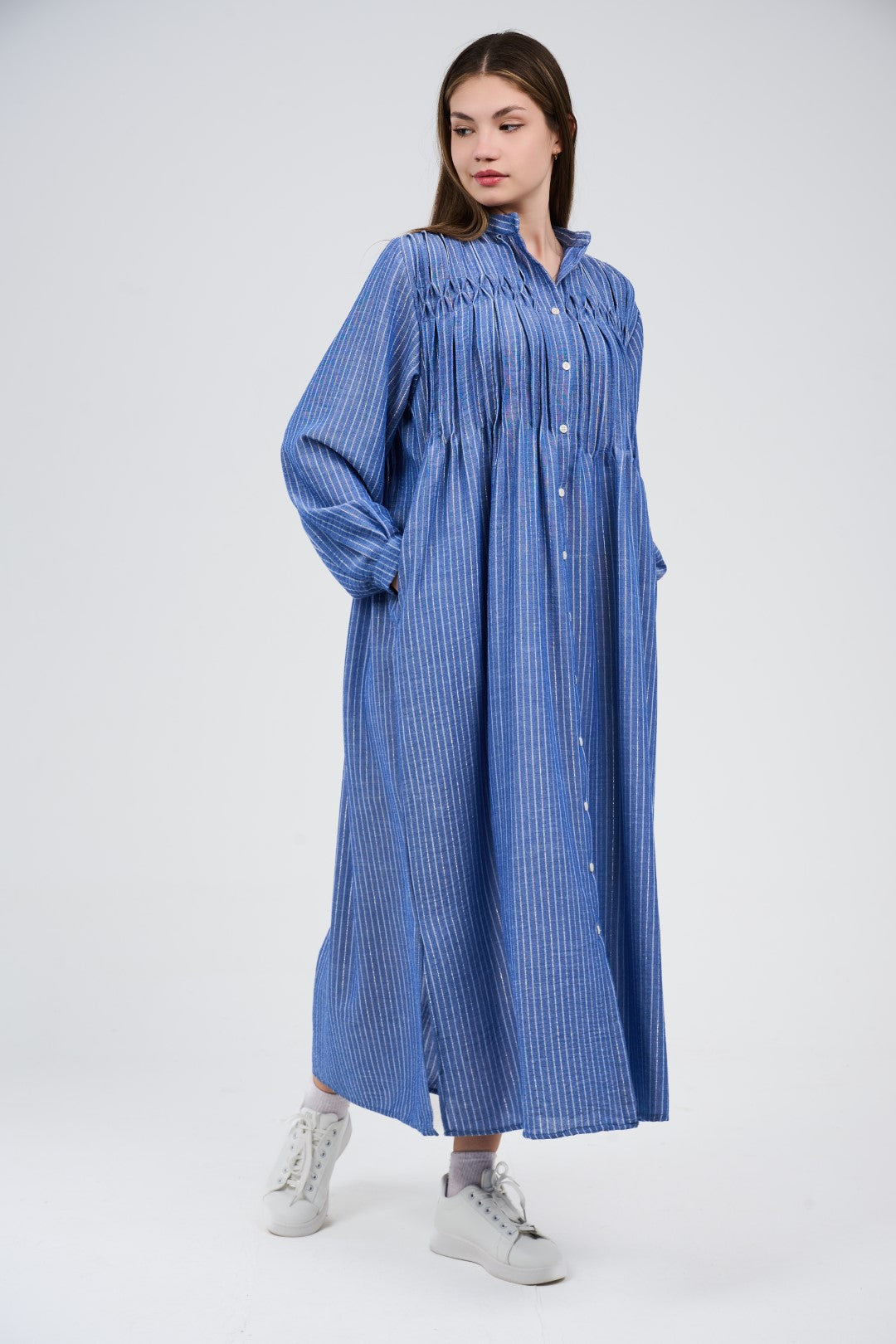 فستان قميص ماكسي مخطط بأزرار أمامية