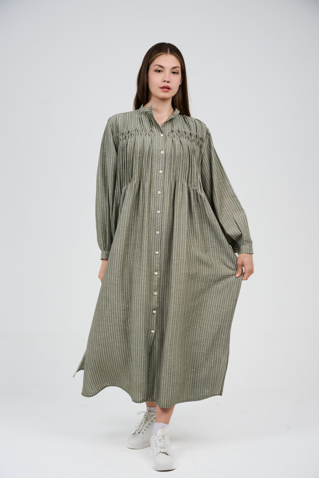 فستان قميص ماكسي مخطط بأزرار أمامية