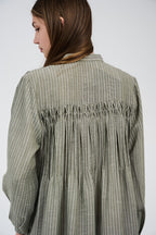 فستان قميص ماكسي مخطط بأزرار أمامية