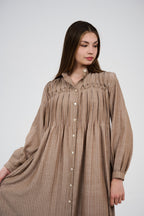 فستان قميص ماكسي مخطط بأزرار أمامية