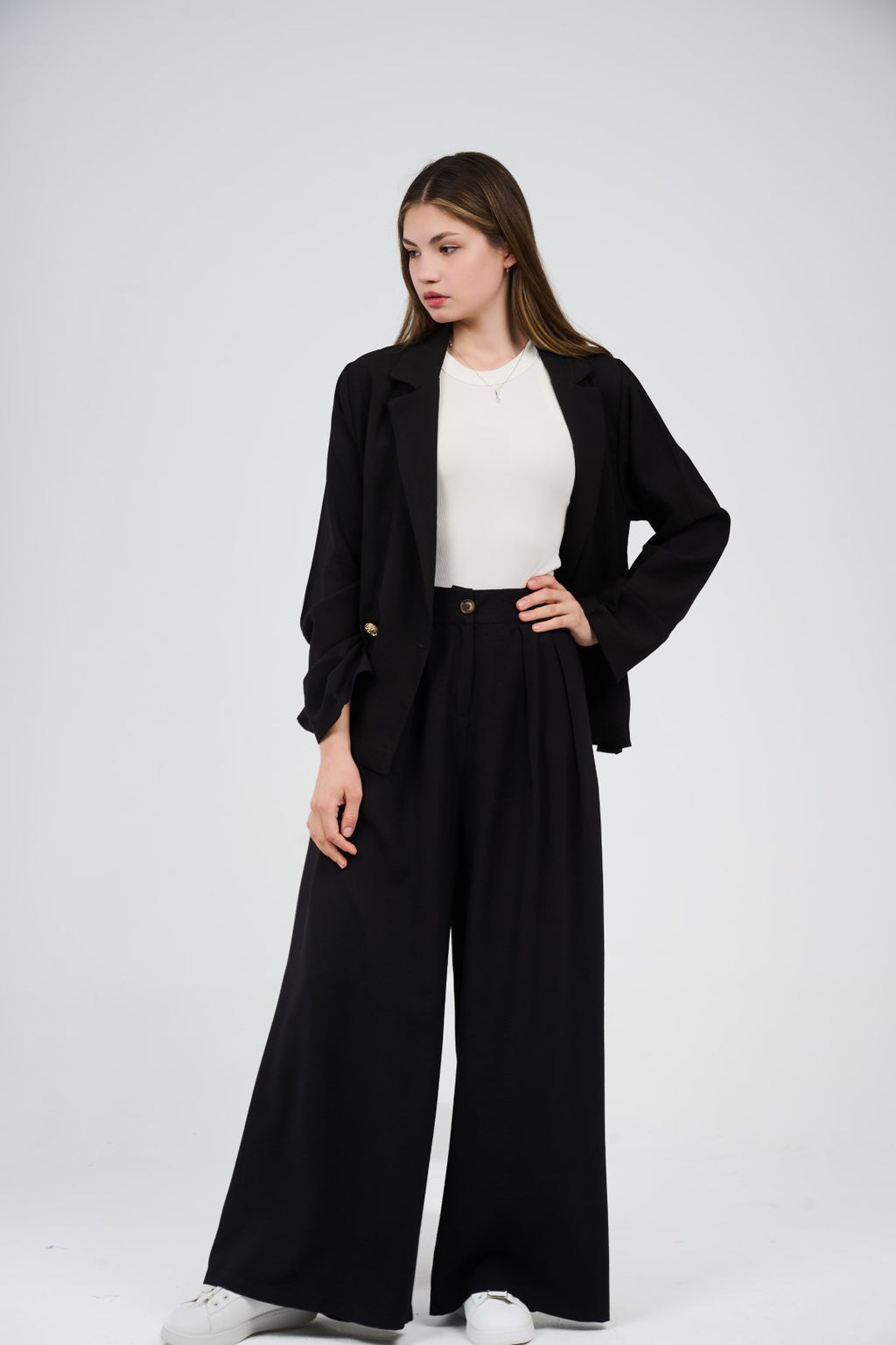 Relaxed Suit – Blazer & Wide-Leg Pants Set
