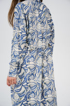 فستان قميص مطبوع بطول ميدي/ماكسي بأزرار أمامية 

