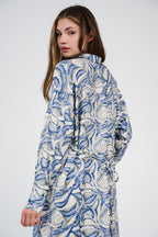 فستان قميص مطبوع بطول ميدي/ماكسي بأزرار أمامية 

