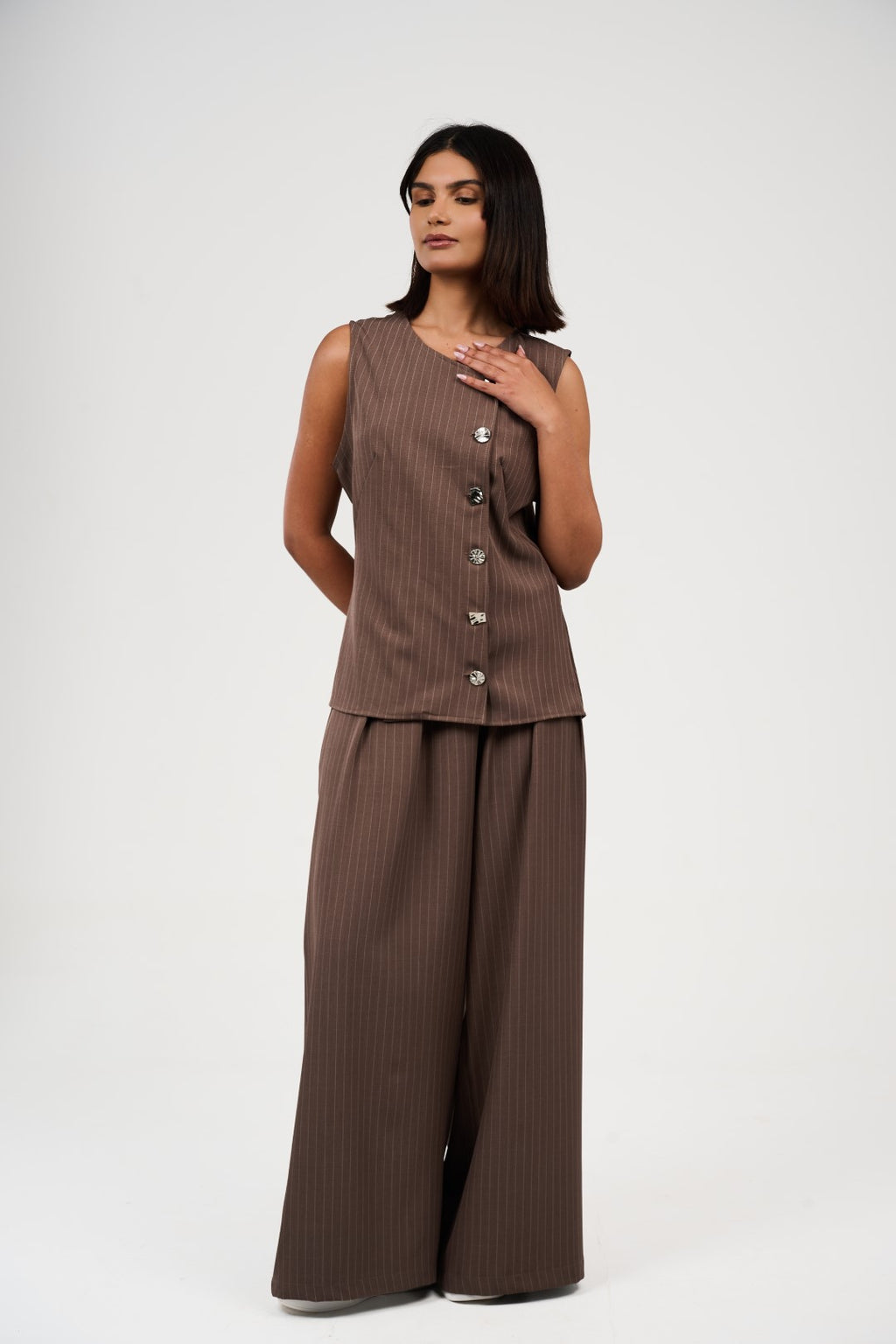 Tow-Piece Suit Set: Vest & Wide-Leg Pants