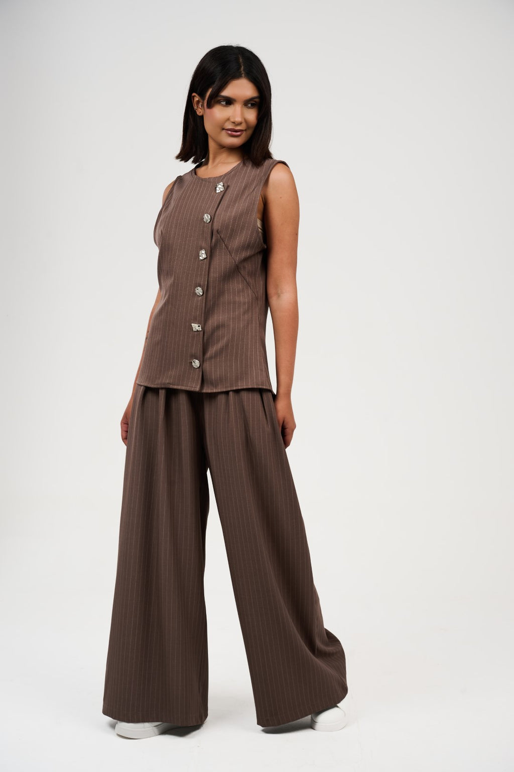 Tow-Piece Suit Set: Vest & Wide-Leg Pants
