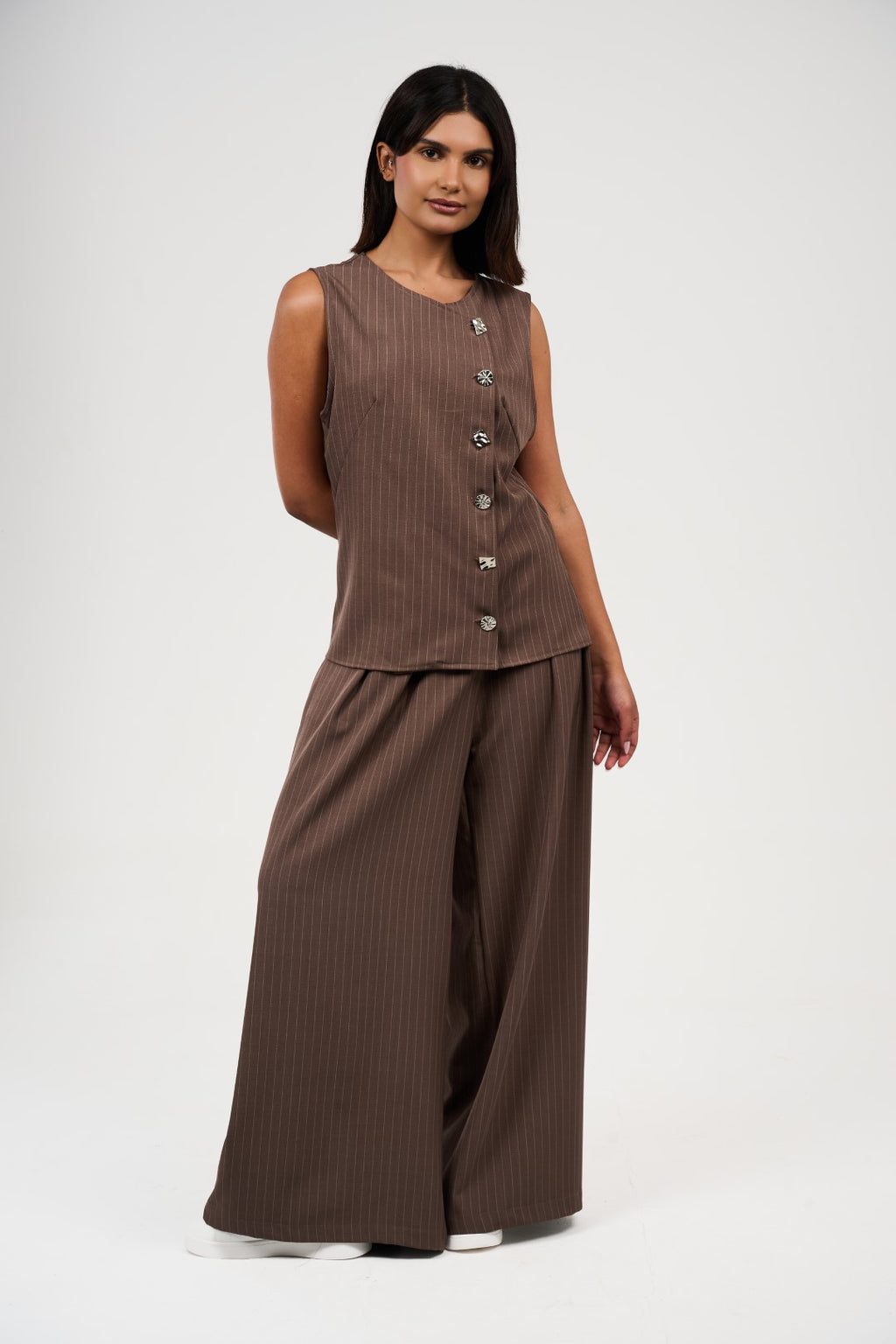 Tow-Piece Suit Set: Vest & Wide-Leg Pants