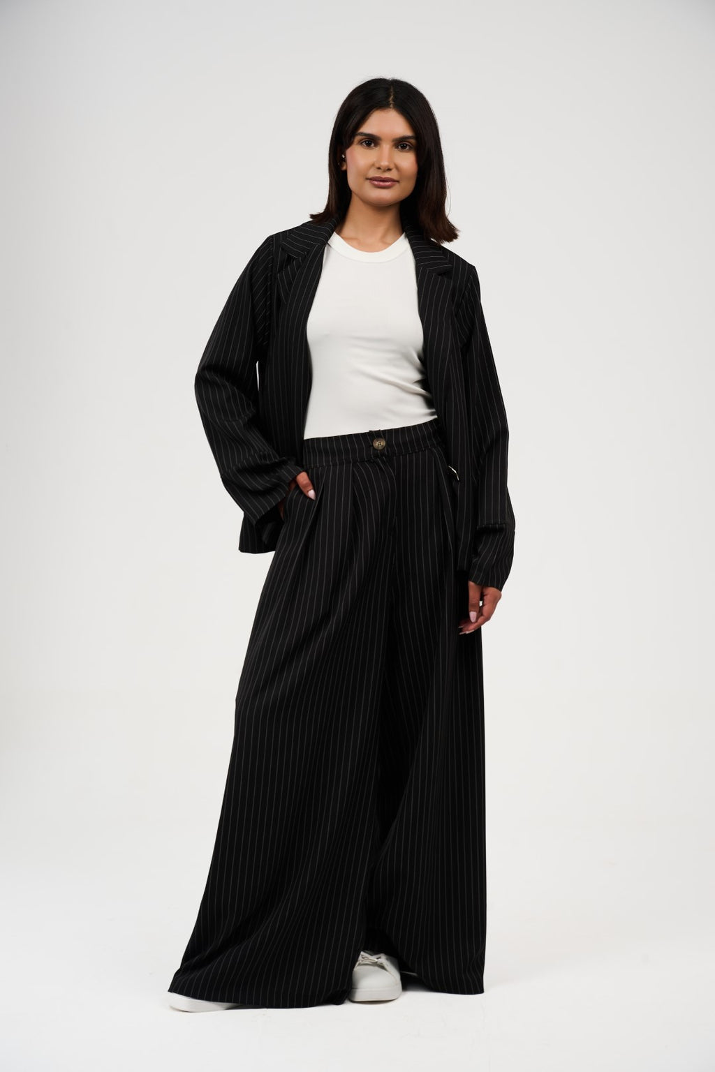 Tow-Piece Suit Set:  Blazer  & Wide-Leg Pants