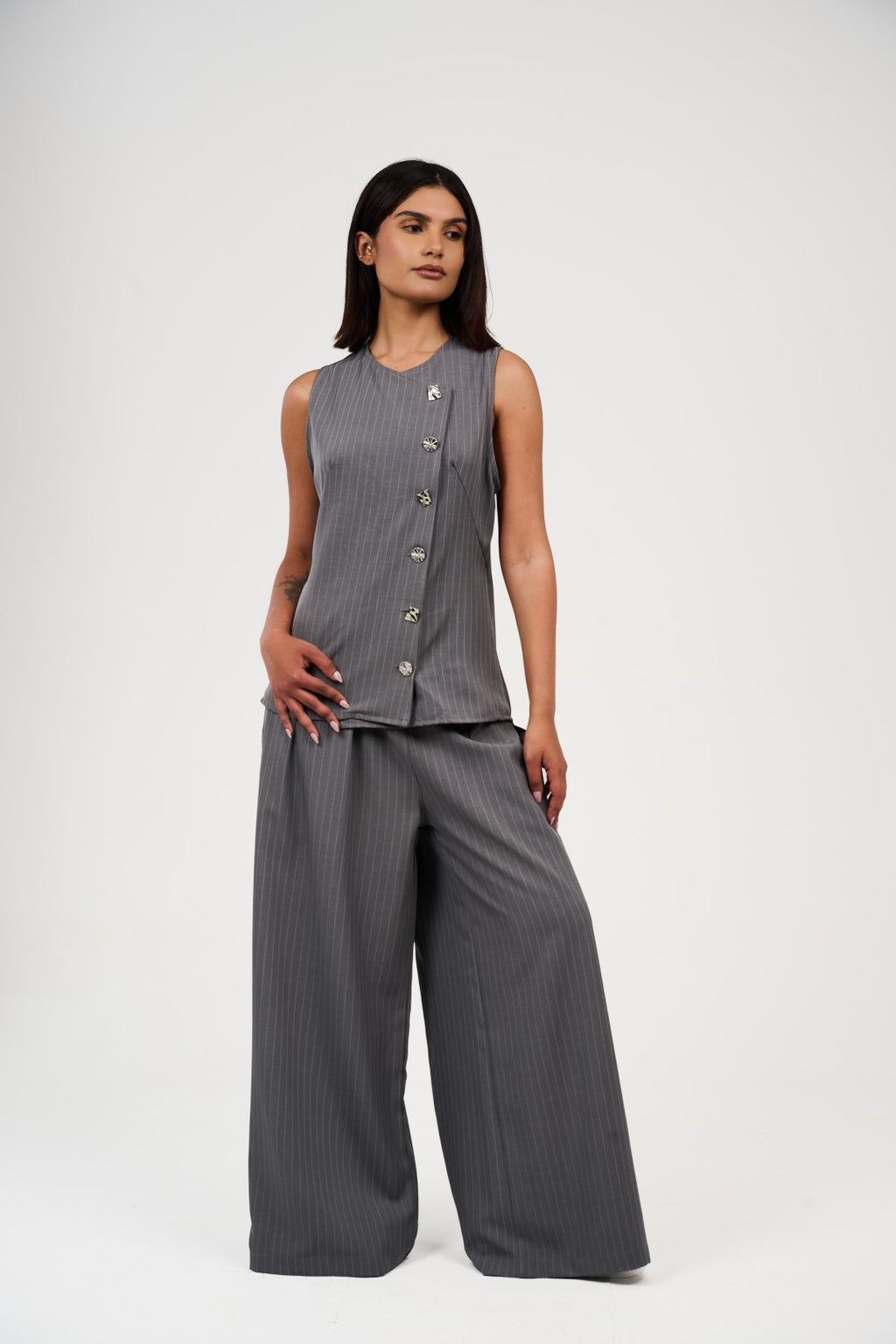 Tow-Piece Suit Set: Vest & Wide-Leg Pants