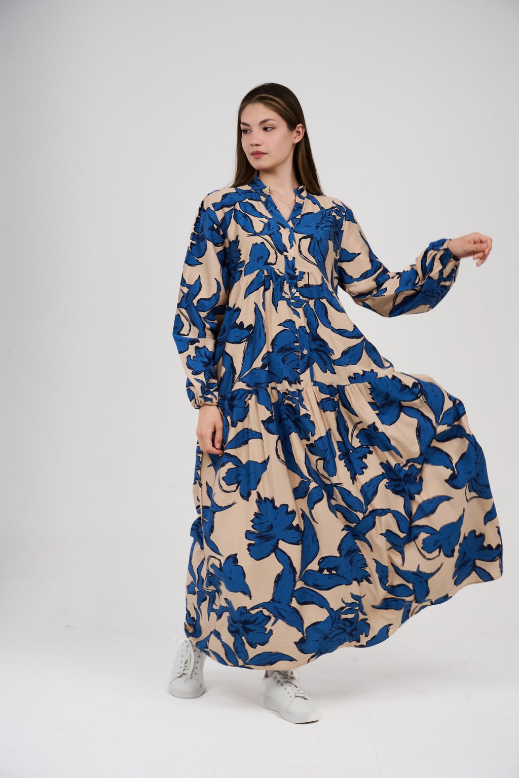 Women’s Long Flowing Dress