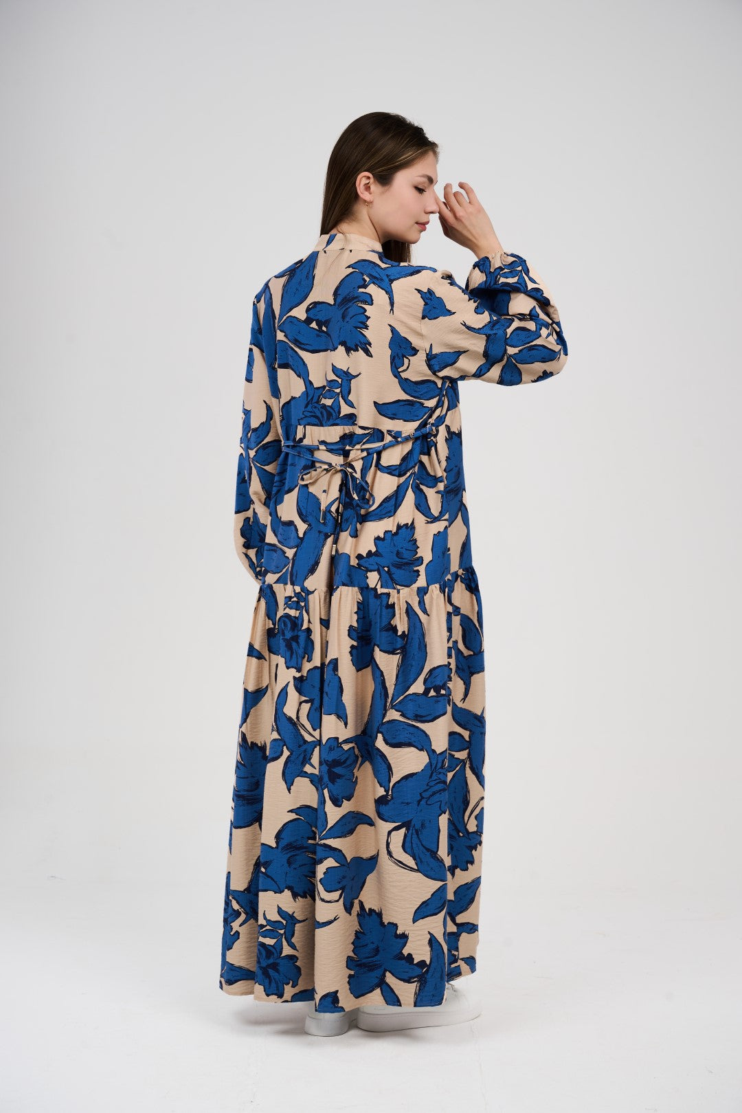 Women’s Long Flowing Dress