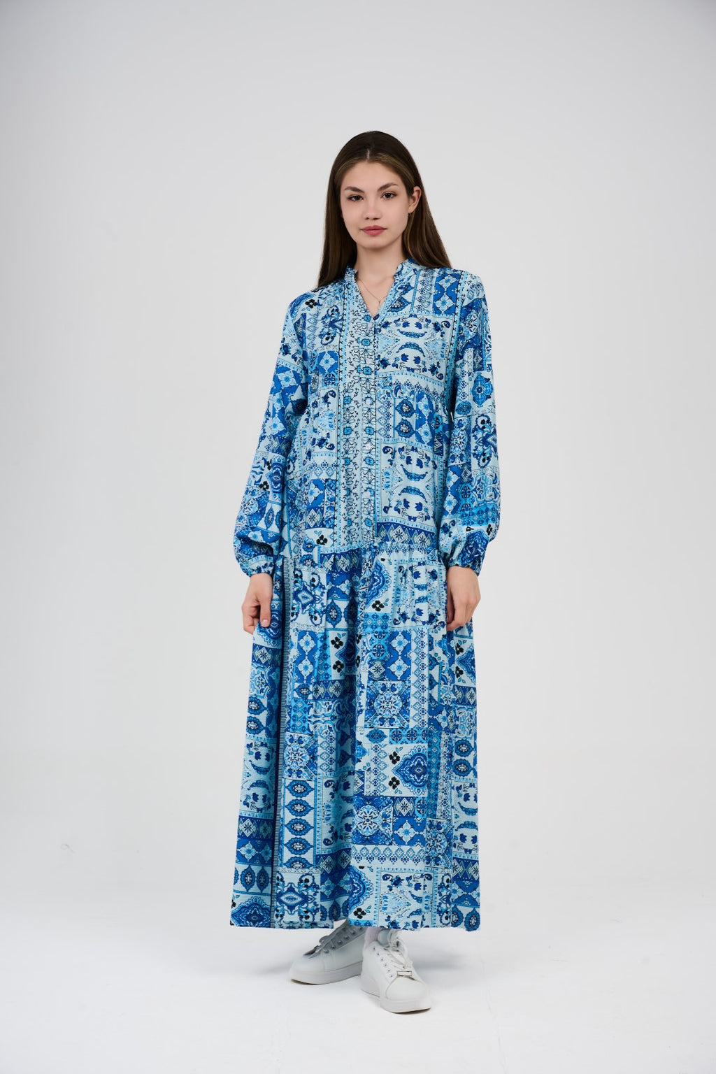 Women’s Long Flowing Dress