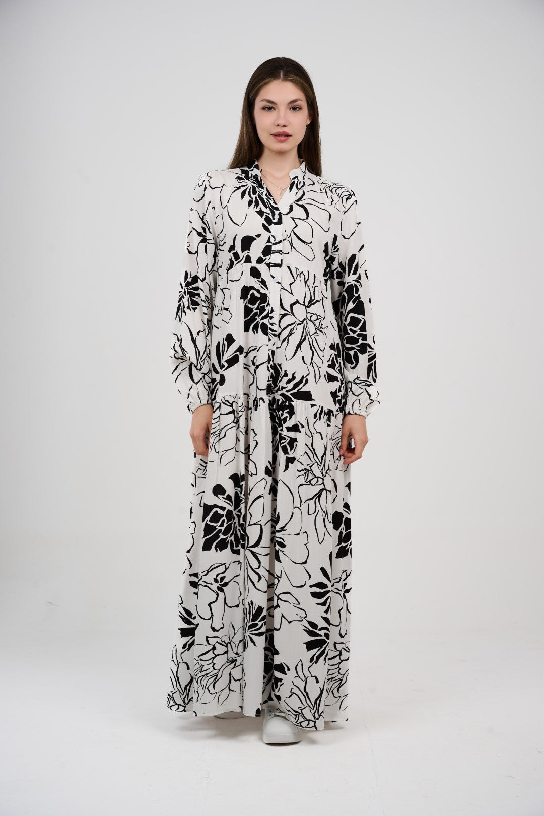 Women’s Long Flowing Dress