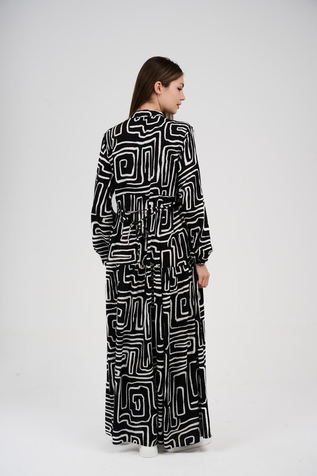 Women’s Long Flowing Dress