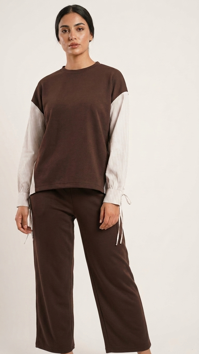 Women’s Modern Two-Piece Set with Mixed Fabric Design